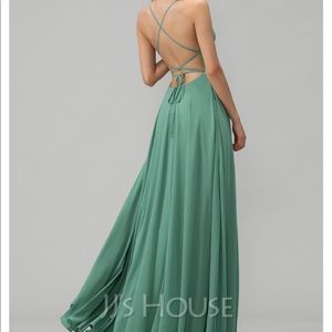 Prom Dress (Brand New!!)